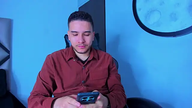 mike 257 online show from 11-20-25, 12:06