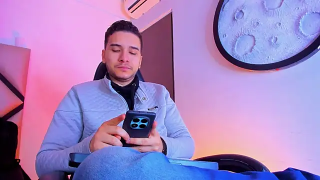 mike 257 online show from 01-09-26, 11:50