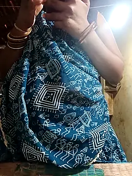 Snapshot of Hot_cauple_indian chatting on 02-18-26, 09:50 Hot cauple indian online show from 02-18-26, 09:50