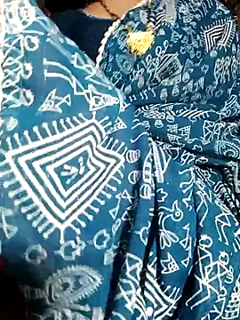 Hot cauple indian online show from 04-11-26, 08:07