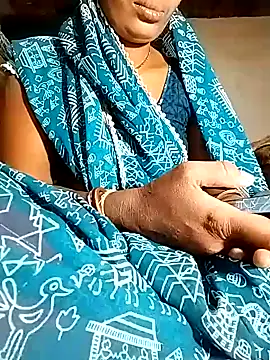 Snapshot of Hot_cauple_indian chatting on 02-25-26, 01:28 Hot cauple indian online show from 02-25-26, 01:28