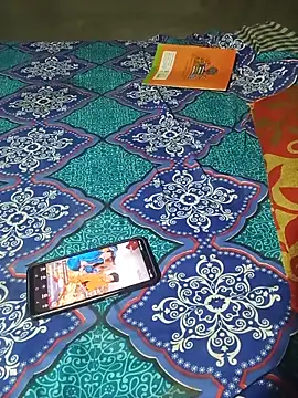 Hot cauple indian online show from 05-24-26, 05:07