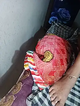 Hot cauple indian online show from 08-01-26, 05:44
