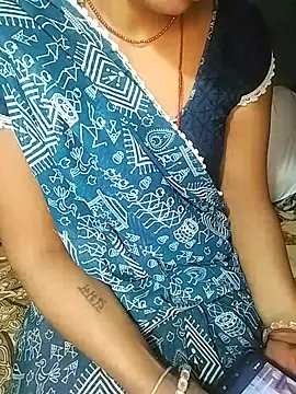 Hot cauple indian online show from 07-13-26, 02:00