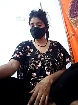 Hot Angle online show from 05-07-26, 11:19