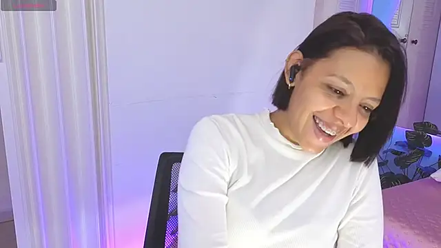 Aria Russo online show from 02-24-26, 03:35