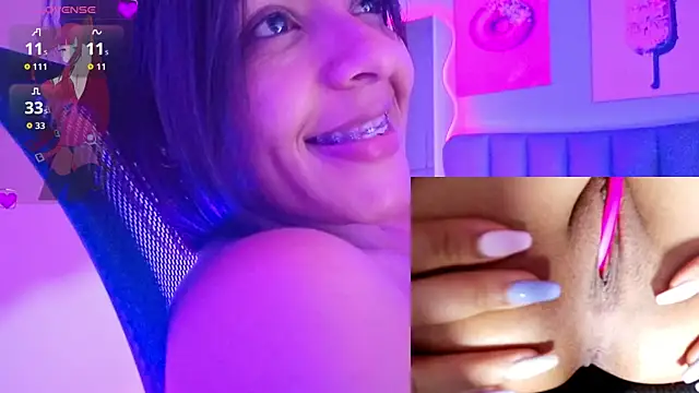 Snapshot of Aria_Russo chatting on 04-18-26, 07:07 Aria Russo online show from 04-18-26, 07:07