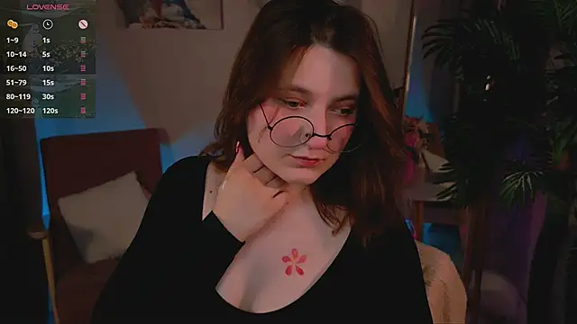 Snapshot of fairy_tara chatting on 06-20-26, 09:42 fairy tara online show from 06-20-26, 09:42