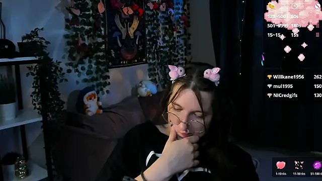 Snapshot of fairy_tara chatting on 02-22-26, 02:25 fairy tara online show from 02-22-26, 02:25