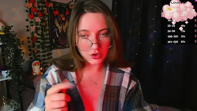 Snapshot of fairy_tara chatting on 02-08-26, 09:45 fairy tara online show from 02-08-26, 09:45