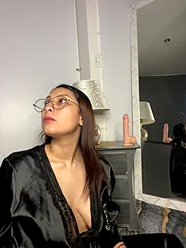 Snapshot of Sammy_Sweet01 chatting on 10-22-25, 12:04 Sammy Sweet01 online show from 10-22-25, 12:04