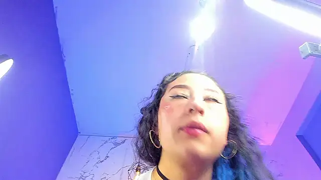 Dakotaa Johnson online show from 02-20-26, 06:26