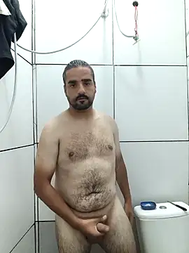 Snapshot of gusto14cm chatting on 02-19-26, 07:55 gusto14cm online show from 02-19-26, 07:55