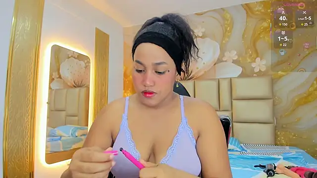 NahomiWalker  online show from 03-12-26, 08:13