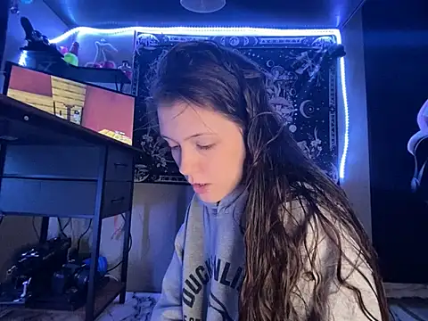 Thedeepwebcutie online show from 05-05-26, 07:00