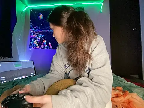 Thedeepwebcutie online show from 02-19-26, 09:50