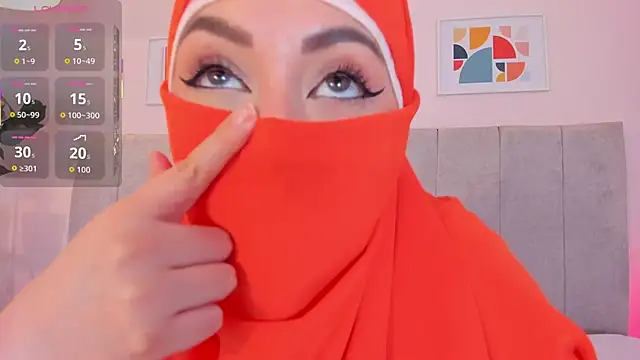 fatiima  online show from 02-17-26, 07:11