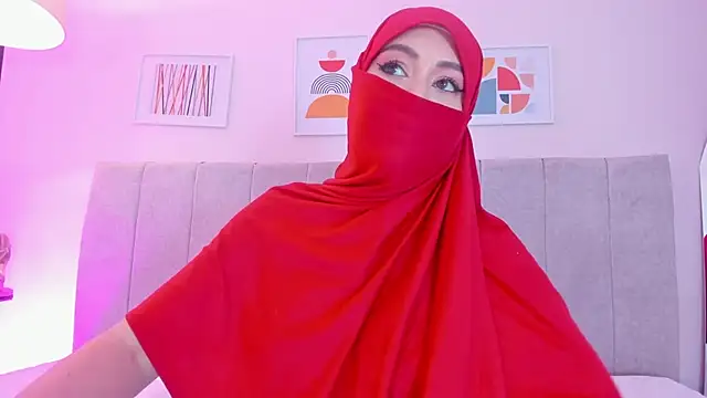 fatiima  online show from 10-28-25, 07:46