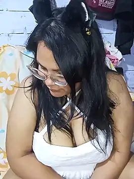 celeste122595 online show from 07-15-26, 04:08