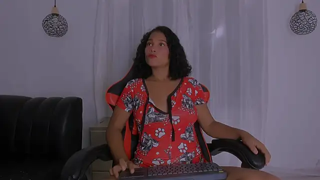 brownvelvet online show from 10-21-25, 07:02