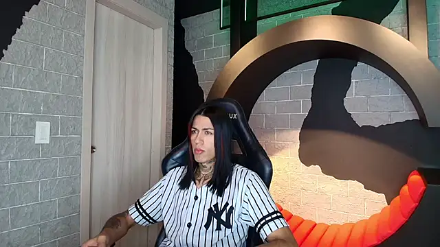 ArohomLester online show from 10-30-25, 11:08