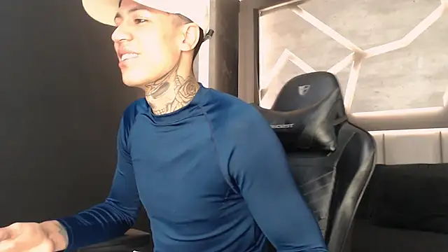 ArohomLester online show from 11-28-25, 10:59