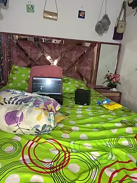 Snapshot of nadia__lulu chatting on 02-10-26, 01:54 nadia lulu online show from 02-10-26, 01:54