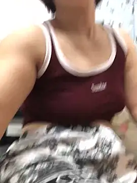 HinayLa online show from 02-07-26, 02:30