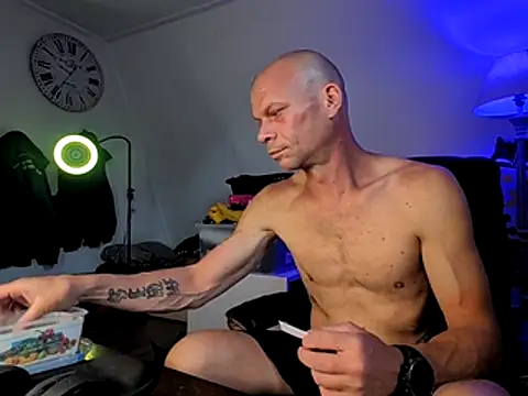 Kinky Play1 online show from 07-17-26, 07:33