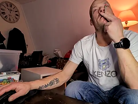 Kinky Play1 online show from 01-17-26, 09:29