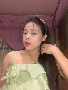 Snapshot of Duck_dona chatting on 10-24-25, 12:15 Duck dona online show from 10-24-25, 12:15