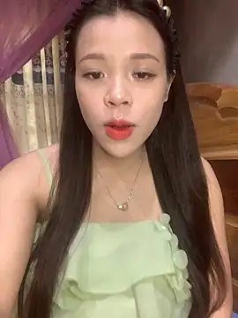 Duck dona online show from 10-28-25, 12:55