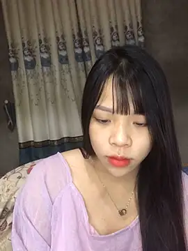 Duck dona online show from 11-11-25, 02:01