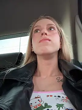 kira mia online show from 03-13-26, 03:50