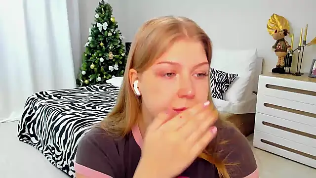 Stella Light online show from 01-13-26, 04:27