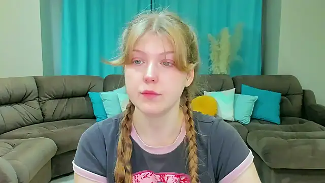 Stella Light online show from 11-18-25, 04:27