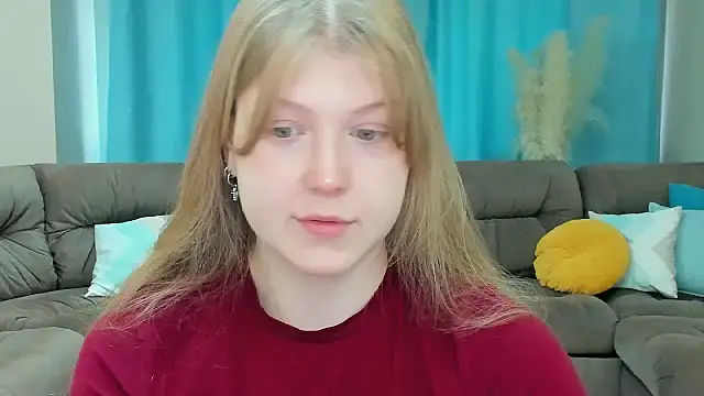 Stella Light online show from 11-21-25, 11:20