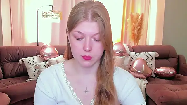 Snapshot of Stella_Light chatting on 02-23-26, 11:00 Stella Light online show from 02-23-26, 11:00