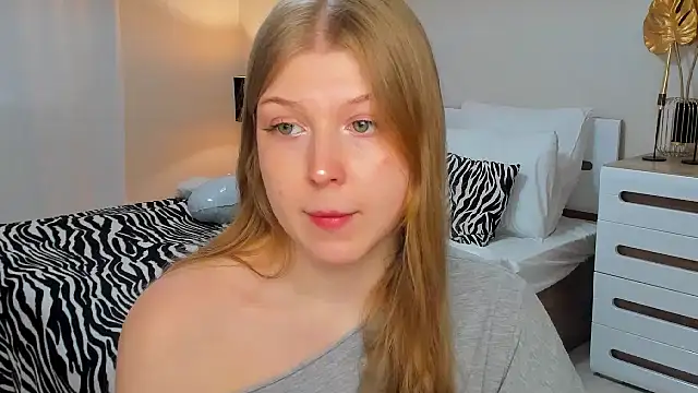 Stella Light online show from 03-17-26, 11:24