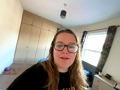 Scarletcum22 online show from 11-02-25, 08:30