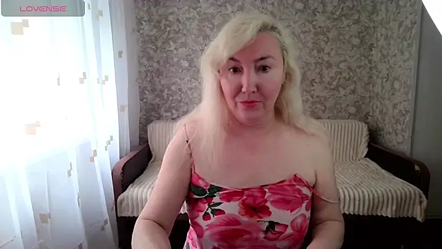 LadyKriss online show from 05-29-26, 03:45