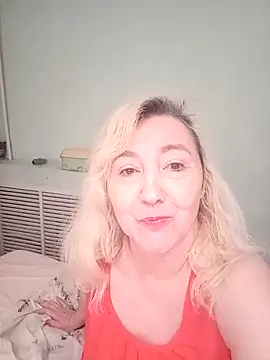 LadyKriss online show from 02-21-26, 08:44