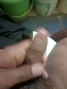 Snapshot of HeatableRevan chatting on 02-28-26, 12:54 HeatableRevan online show from 02-28-26, 12:54