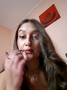 Snapshot of MartaMille chatting on 10-29-25, 09:52 MartaMille online show from 10-29-25, 09:52