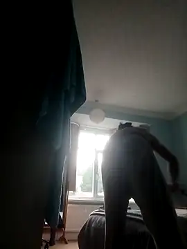 Imyourguy2025 online show from 10-29-25, 09:19