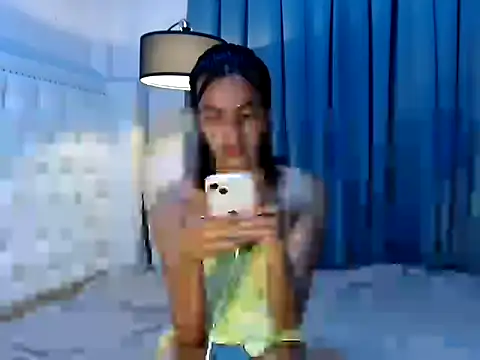 Snapshot of luv_trix chatting on 01-12-26, 05:20 luv trix online show from 01-12-26, 05:20