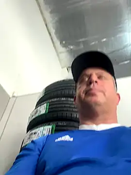 wellingtonmds online show from 10-29-25, 01:21