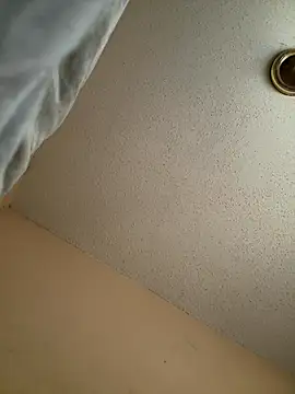 bellaprettyxxxoo online show from 10-21-25, 03:22