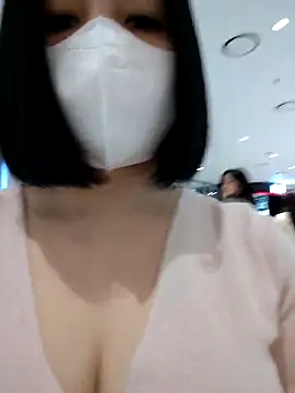 Snapshot of Mina-02 chatting on 02-13-26, 06:02 Mina-02 online show from 02-13-26, 06:02