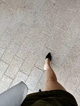 Snapshot of Mina-02 chatting on 03-01-26, 02:33 Mina-02 online show from 03-01-26, 02:33